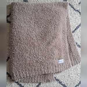 Saranoni baby blanket